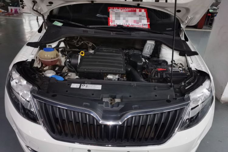 Used Skoda Rapid Spaceback 2019 Revised Version 1.5L Automatic Comfort Edition China V Standard Engine Bay
