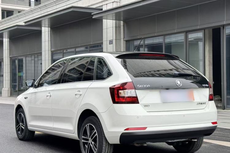 Used Skoda Rapid Spaceback 2016 Revised 1.6L Automatic Smart Drive Version Exterior 3