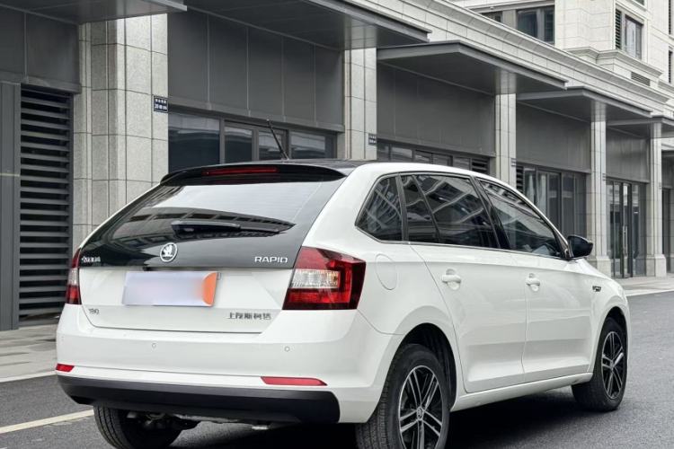 Used Skoda Rapid Spaceback 2016 Revised 1.6L Automatic Smart Drive Version Exterior 5