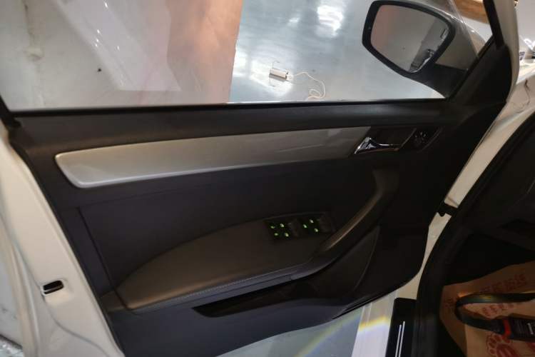 Used Skoda Rapid Spaceback 2019 Revised Version 1.5L Automatic Comfort Edition China V Standard Left Front Door Interior