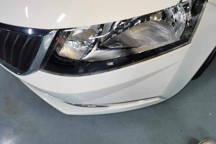 Used Skoda Rapid Spaceback 2019 Revised Version 1.5L Automatic Comfort Edition China V Standard Left Front Headlight