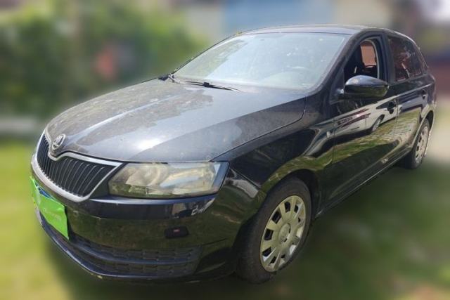 Used Skoda Rapid Spaceback 2014 1.6L Automatic Enjoyment Edition