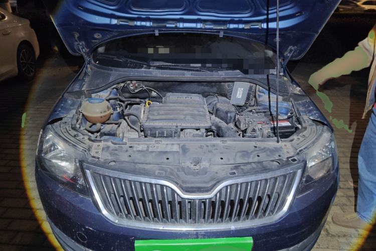 Used Skoda Rapid Spaceback 2014 1.6L Automatic Enjoyment Edition Engine Bay
