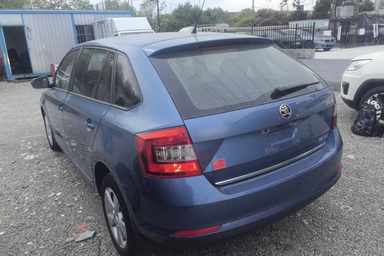 Used Skoda Rapid Spaceback 2014 1.6L Automatic Enjoyment Edition Exterior 2