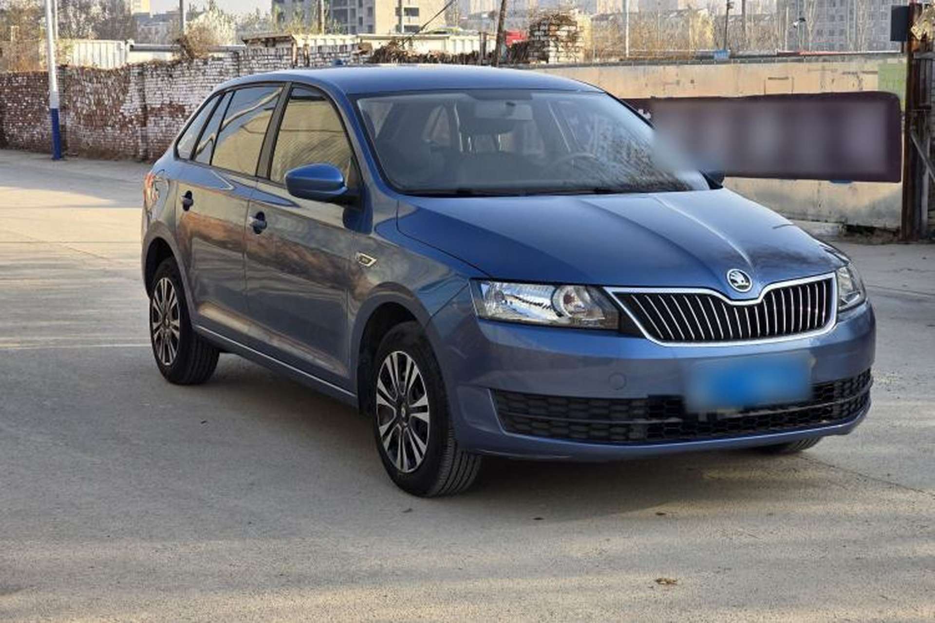Used Skoda Rapid Spaceback 2014 1.6L Automatic Enjoyment Edition Exterior 3