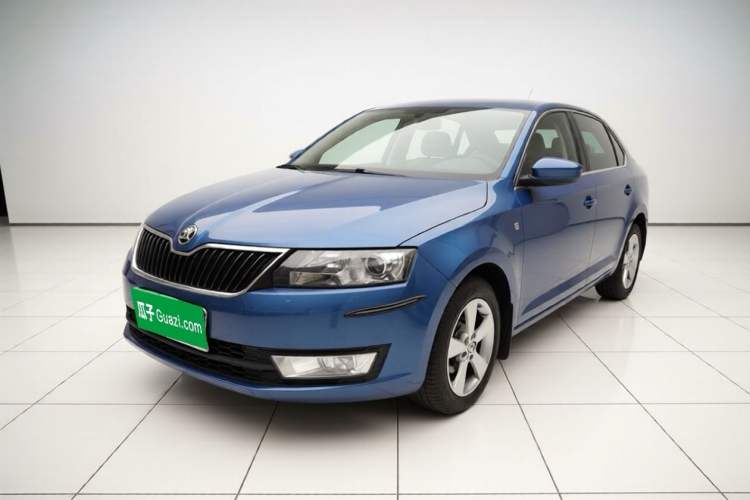 Used Skoda Rapid Spaceback 2014 1.4 TSI DSG Comfort Edition Exterior 5