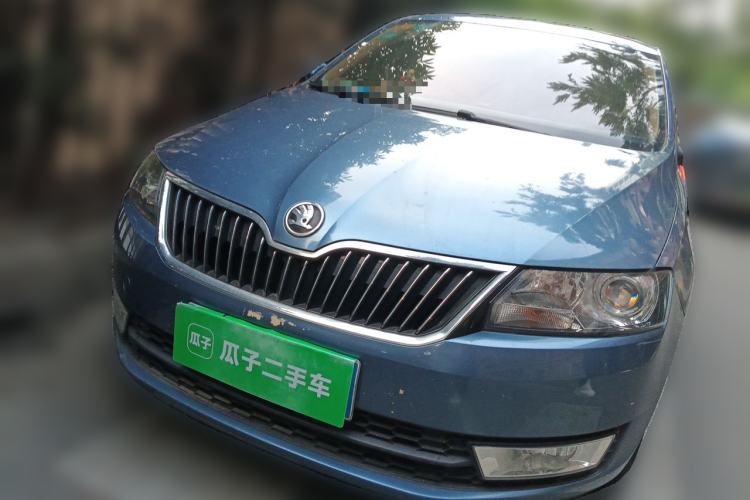 Used Skoda Rapid Spaceback 2014 1.4 TSI DSG Trend Edition Front