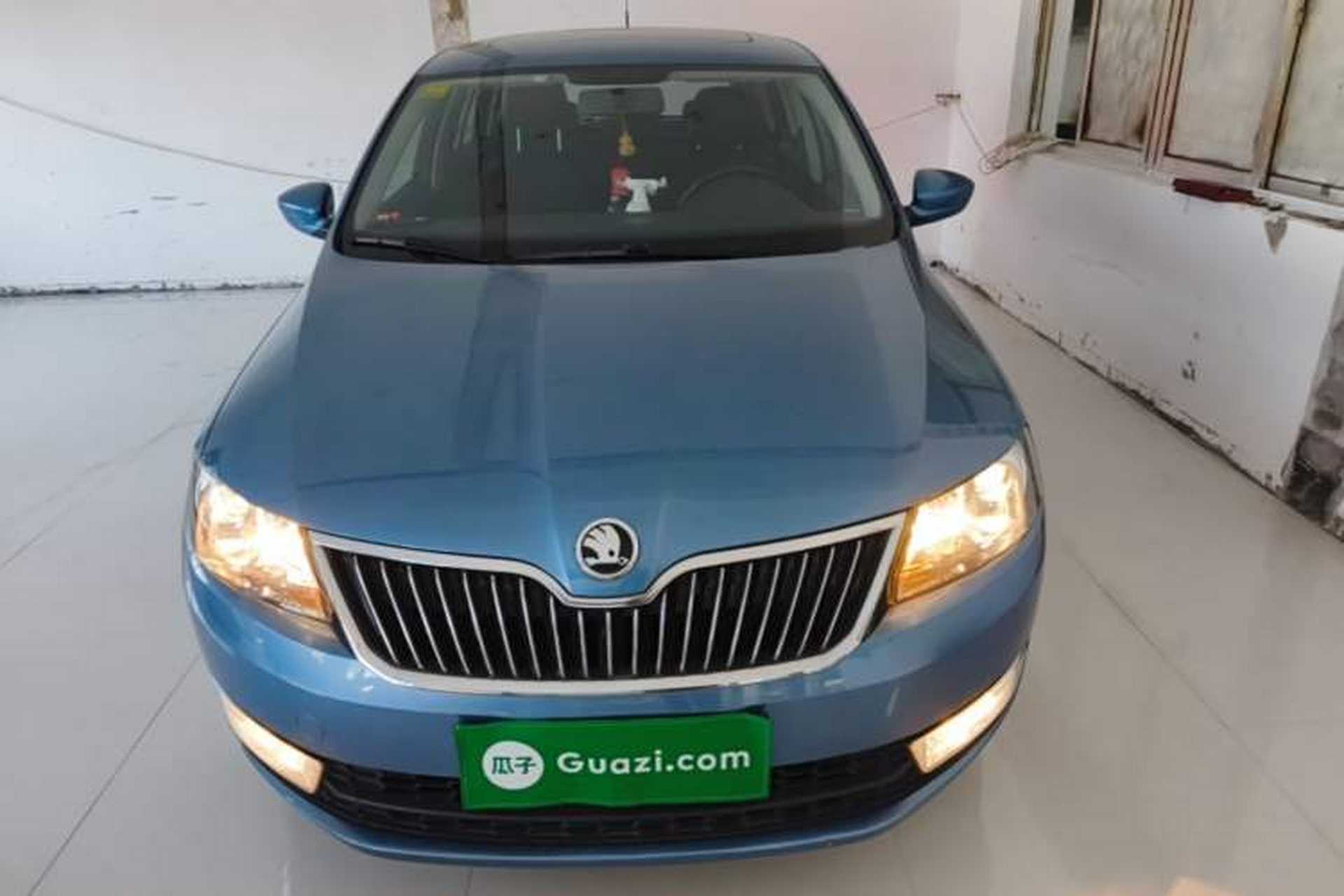 Used Skoda Rapid Spaceback 2014 1.6L Automatic Enjoyment Edition Front
