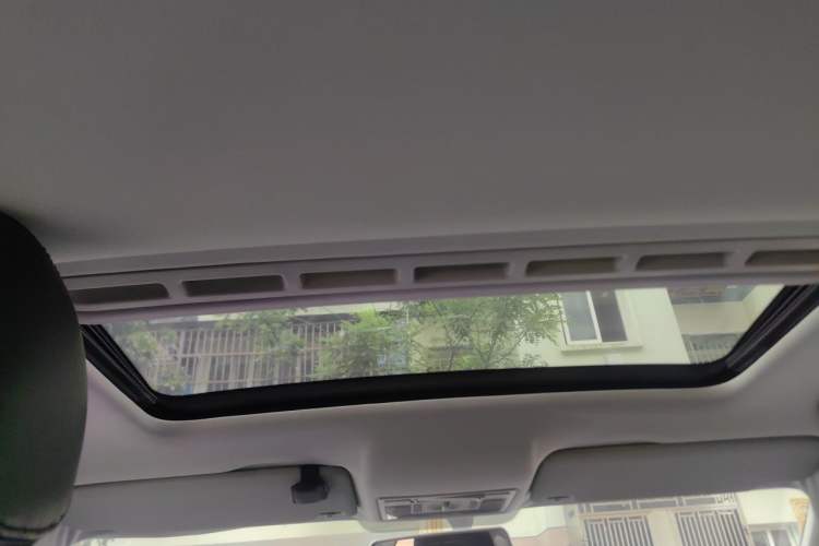 Used Skoda Rapid Spaceback 2014 1.6L Automatic Enjoyment Edition Headliner