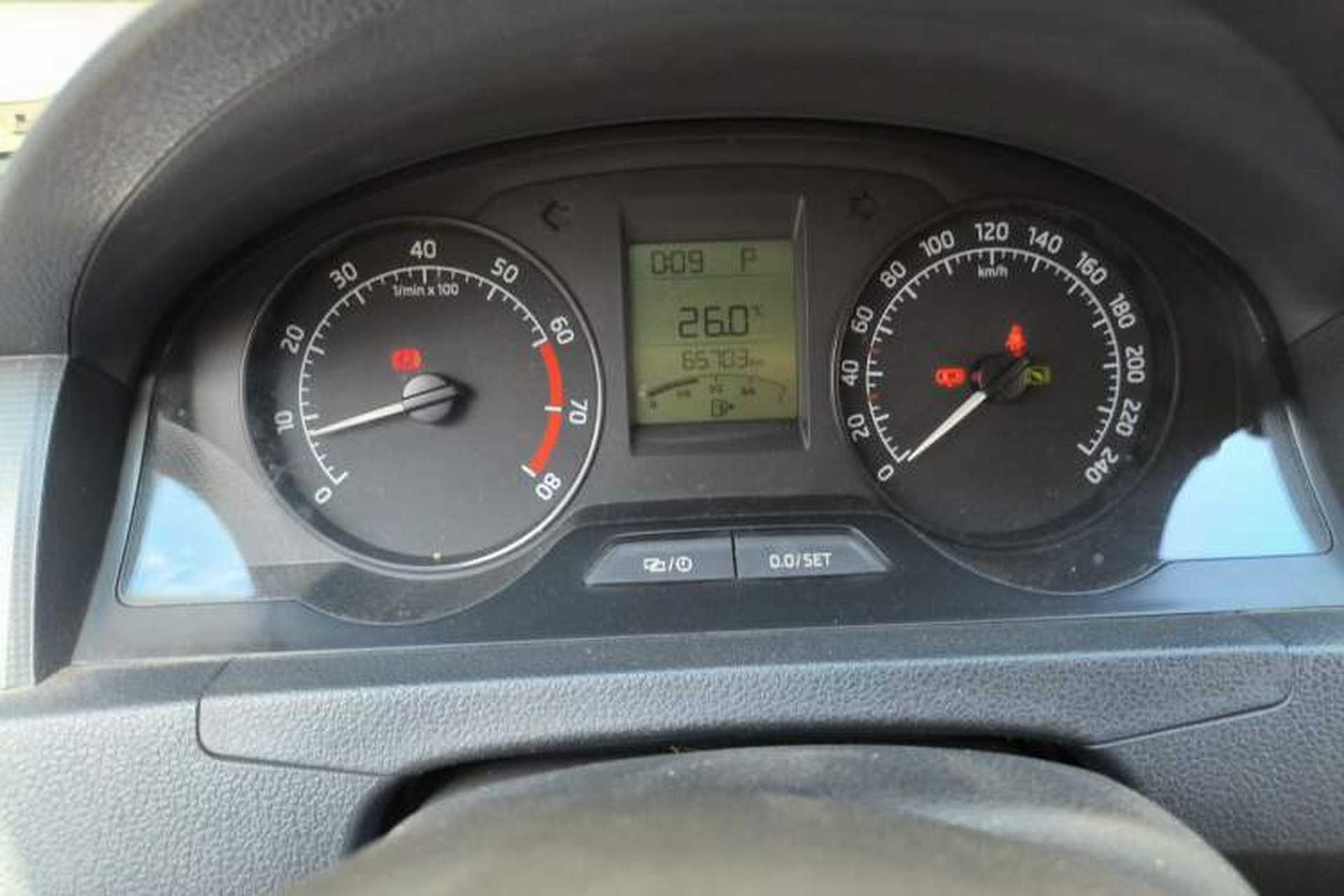 Used Skoda Rapid Spaceback 2014 1.6L Automatic Enjoyment Edition Instrument Cluster