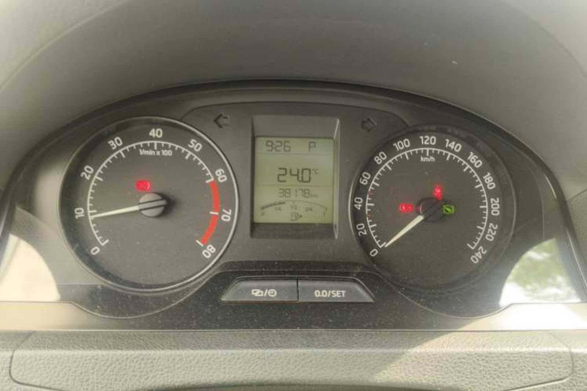 Used Skoda Rapid Spaceback 2014 1.6L Automatic Enjoyment Edition Instrument Cluster