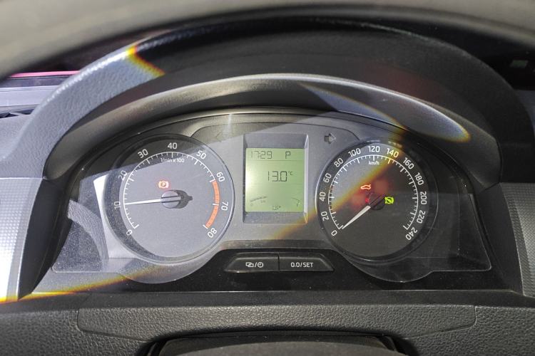 Used Skoda Rapid Spaceback 2014 1.6L Automatic Enjoyment Edition Instrument Cluster