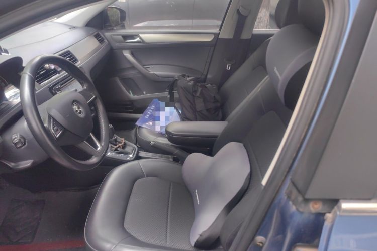 Used Skoda Rapid Spaceback 2014 1.6L Automatic Enjoyment Edition Left Front Seat