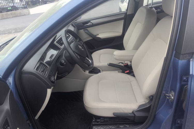 Used Skoda Rapid Spaceback 2014 1.6L Automatic Enjoyment Edition Left Front Seat