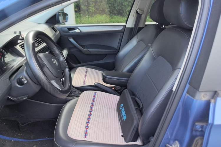 Used Skoda Rapid Spaceback 2014 1.6L Automatic Enjoyment Edition Left Front Seat