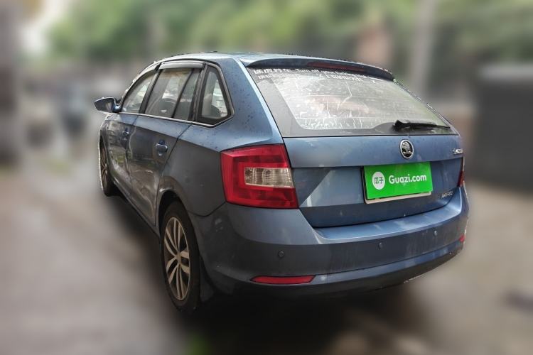 Used Skoda Rapid Spaceback 2014 1.6L Automatic Enjoyment Edition Rear Left 45 Deg