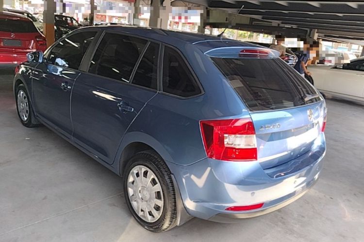 Used Skoda Rapid Spaceback 2014 1.6L Automatic Enjoyment Edition Rear Left 45 Deg