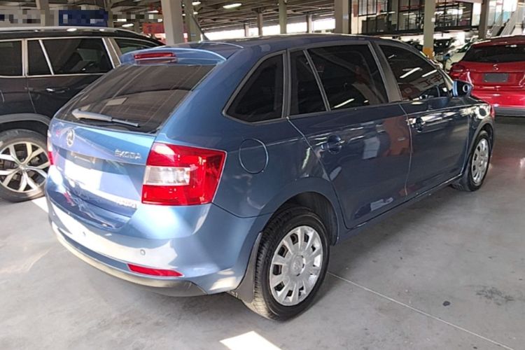 Used Skoda Rapid Spaceback 2014 1.6L Automatic Enjoyment Edition Rear Right 45 Deg