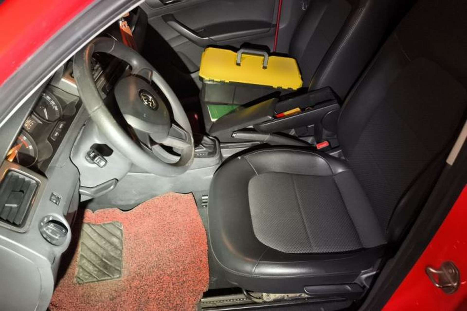 Used Skoda Rapid Spaceback 2014 1.6L Automatic Enjoyment Edition Left Front Seat