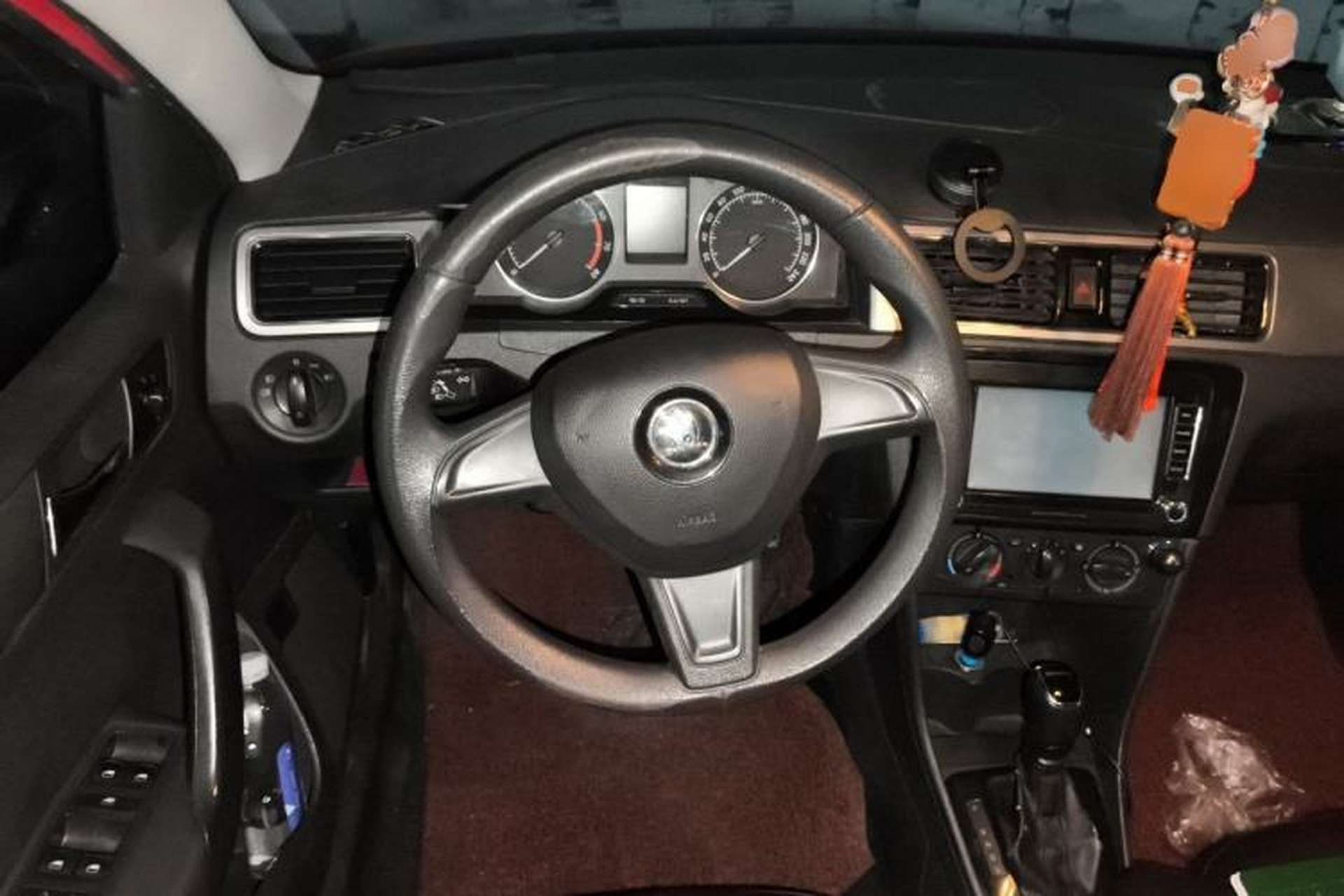Used Skoda Rapid Spaceback 2014 1.6L Automatic Enjoyment Edition Steering Wheel