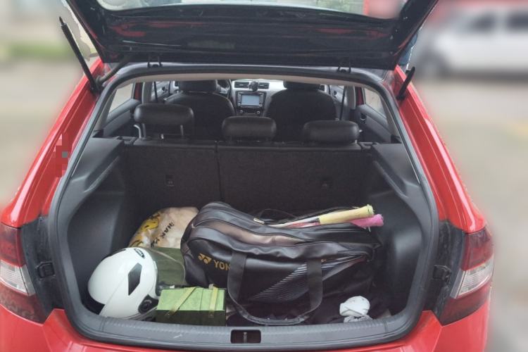 Used Skoda Rapid Spaceback 2014 1.4 TSI DSG Trend Edition Trunk