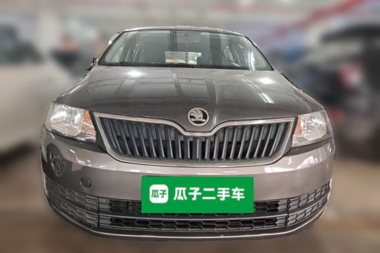 Used Skoda Rapid Spaceback 2014 1.6L Automatic Enjoyment Edition Front