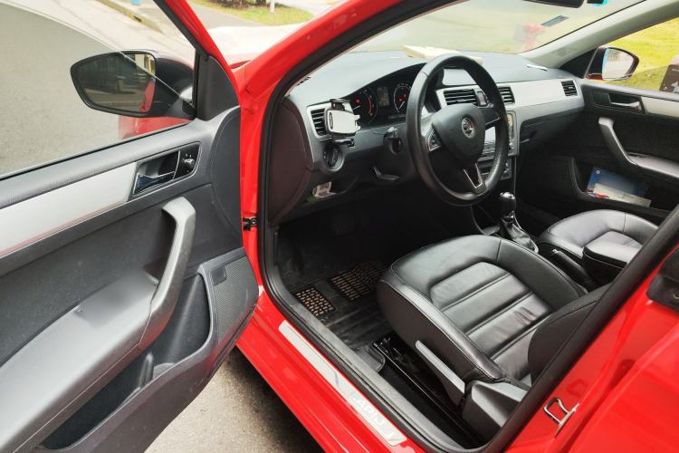 Used Skoda Rapid Spaceback 2014 1.4 TSI DSG Trend Edition Driver Seat