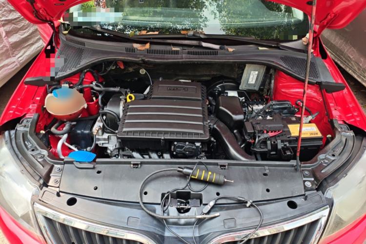 Used Skoda Rapid Spaceback 2014 1.6L Automatic Enjoyment Edition Engine Bay