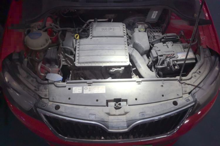 Used Skoda Rapid Spaceback 2014 1.6L Automatic Enjoyment Edition Engine Bay