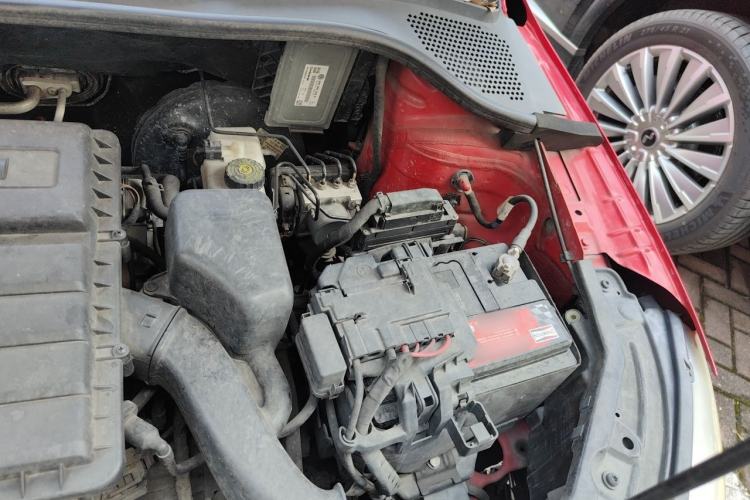 Used Skoda Rapid Spaceback 2014 1.6L Automatic Enjoyment Edition Engine Bay Left