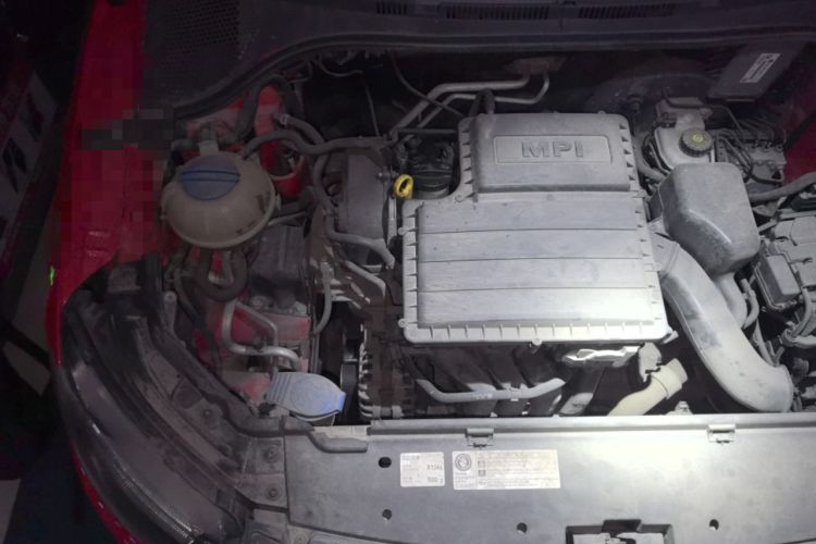 Used Skoda Rapid Spaceback 2014 1.6L Automatic Enjoyment Edition Engine Bay Right