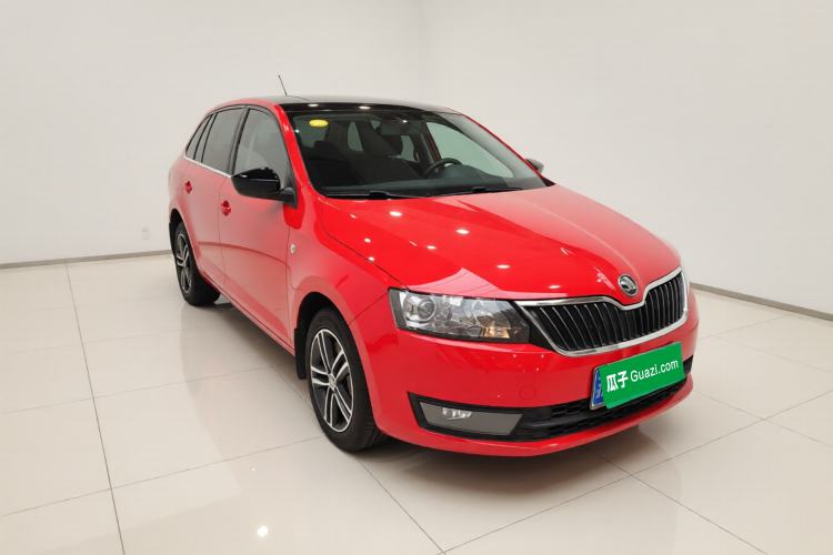 Used Skoda Rapid Spaceback 2014 1.4 TSI DSG Trend Edition Exterior 1