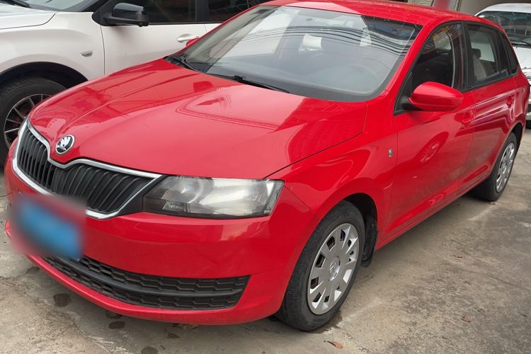 Used Skoda Rapid Spaceback 2014 1.6L Automatic Enjoyment Edition Exterior 2