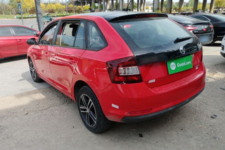 Used Skoda Rapid Spaceback 2014 1.6L Automatic Enjoyment Edition Exterior 2