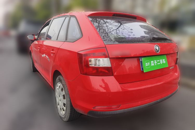 Used Skoda Rapid Spaceback 2014 1.6L Automatic Enjoyment Edition Exterior 3