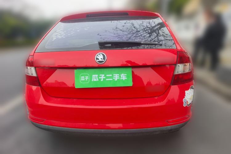 Used Skoda Rapid Spaceback 2014 1.6L Automatic Enjoyment Edition Exterior 4