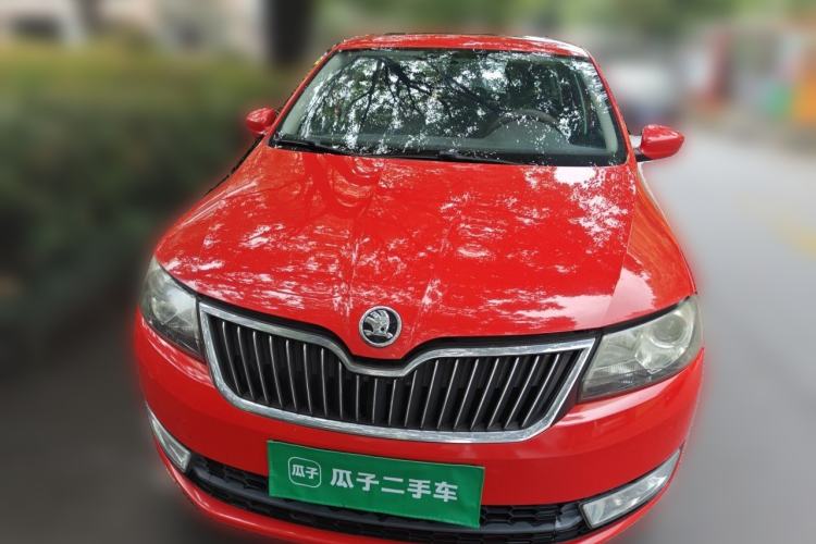 Used Skoda Rapid Spaceback 2014 1.6L Automatic Enjoyment Edition Front