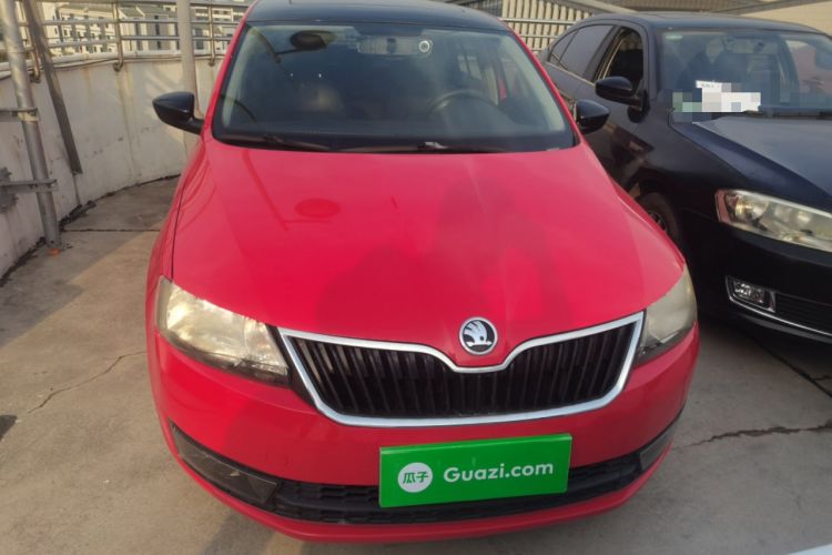 Used Skoda Rapid Spaceback 2014 1.6L Automatic Enjoyment Edition Front