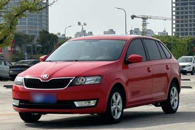 Used Skoda Rapid Spaceback 2014 1.6L Automatic Enjoyment Edition