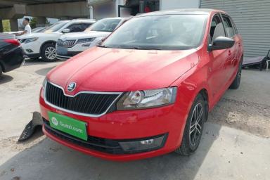 Used Skoda Rapid Spaceback 2014 1.6L Automatic Enjoyment Edition