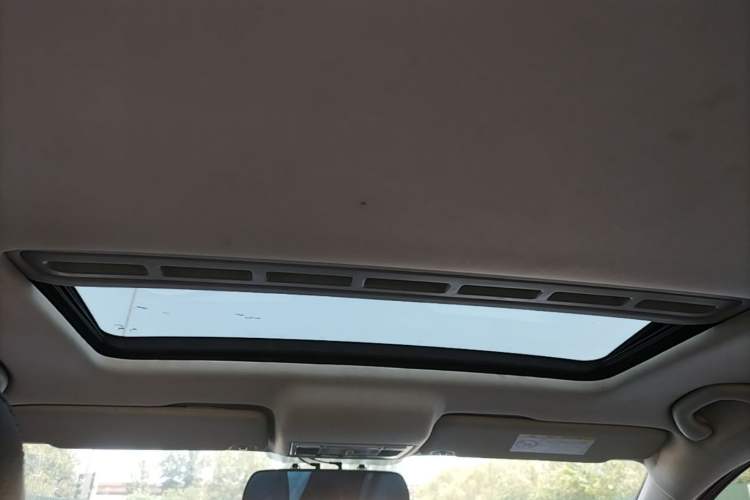 Used Skoda Rapid Spaceback 2014 1.6L Automatic Enjoyment Edition Headliner