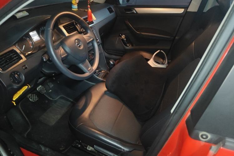 Used Skoda Rapid Spaceback 2014 1.6L Manual Enjoyment Edition Left Front Seat
