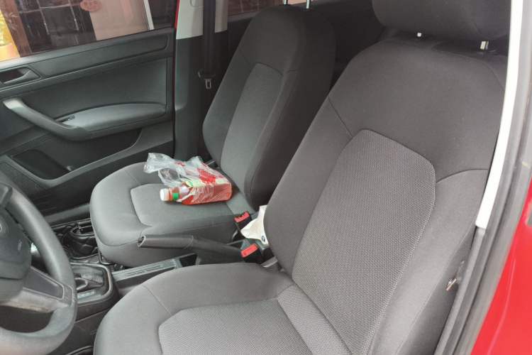 Used Skoda Rapid Spaceback 2014 1.6L Automatic Enjoyment Edition Left Front Seat