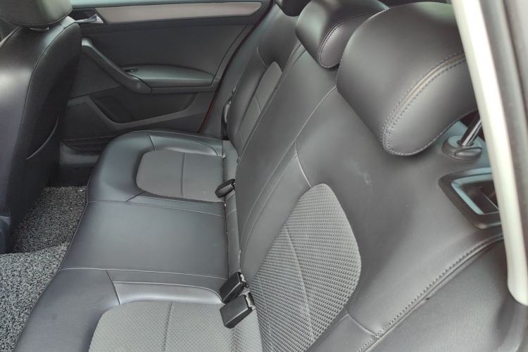 Used Skoda Rapid Spaceback 2014 1.6L Automatic Enjoyment Edition Left Rear Seat
