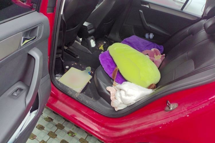 Used Skoda Rapid Spaceback 2014 1.6L Automatic Enjoyment Edition Left Rear Seat