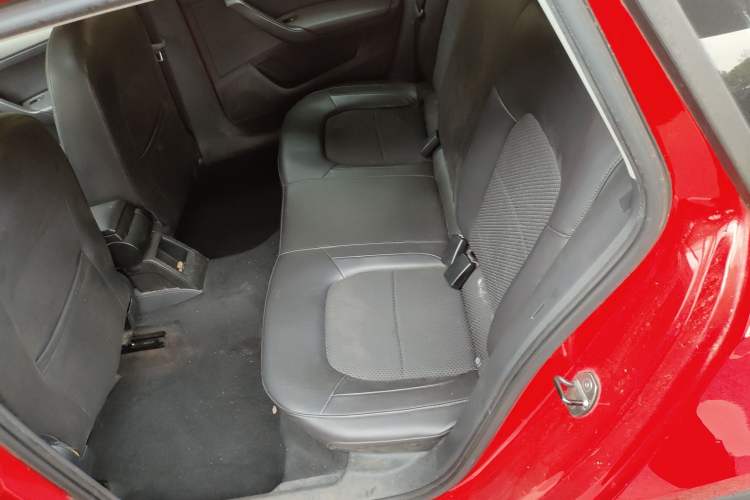 Used Skoda Rapid Spaceback 2014 1.6L Automatic Enjoyment Edition Left Rear Seat