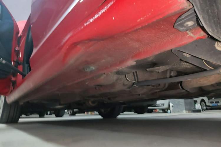 Used Skoda Rapid Spaceback 2014 1.6L Automatic Enjoyment Edition Left Side Sill