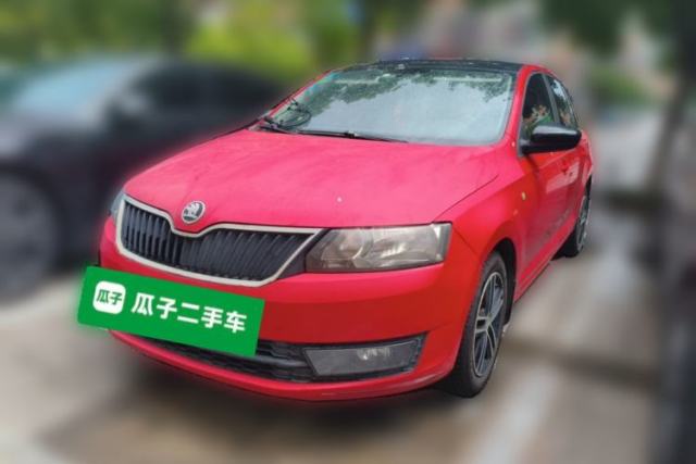Used Skoda Rapid Spaceback 2014 1.6L Automatic Enjoyment Edition