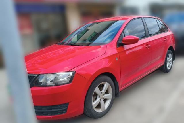 Used Skoda Rapid Spaceback 2014 1.6L Automatic Enjoyment Edition