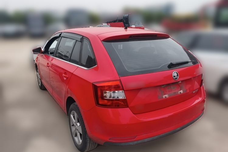 Used Skoda Rapid Spaceback 2014 1.6L Automatic Enjoyment Edition Rear Left 45 Deg